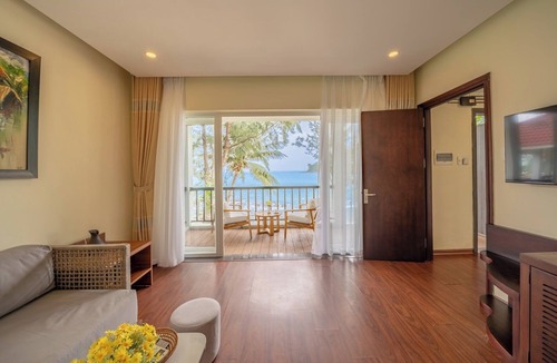 Son Tra Resort | Bounce Beach Resort and Spa