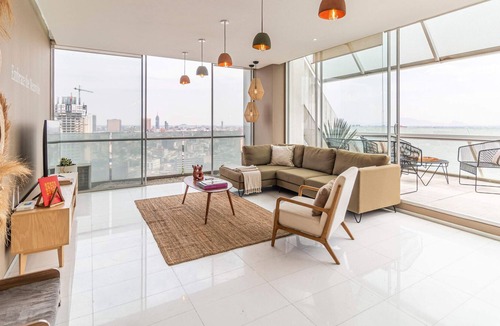 Reforma Condo | Breathtaking 2BR wTerrace
