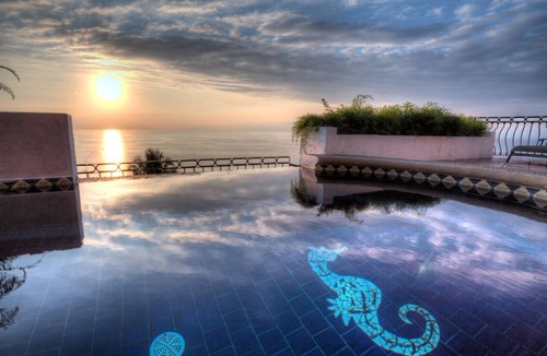 Conchas Chinas Villa | Breathtaking Specials! Pay for 5 Nights & Stay 7 OR Pay 3 Nights & Stay 4
