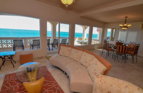 Villas de Las Palmas House | Breathtaking view Las palmas condo #3