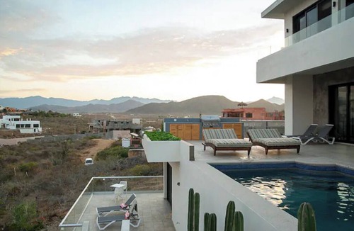 Ciudad Constitucion House | Breathtaking Views of Ocean and Mountains
