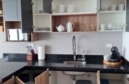 Alfredo V. Bonfil House | Bright 3 Bedroom Home w/Private Pool.