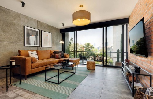 Hipodromo Apartment | Bright modern top floor Av Amsterdam