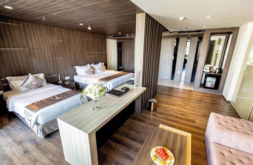 Tran Phu Beach Hotel | Brilliant Bay Nha Trang Hotel