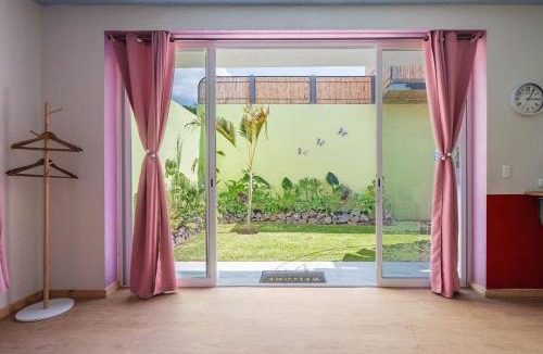 Jiutepec House | Bungalow ideal para parejas con alberca privada y jardín pet friendly