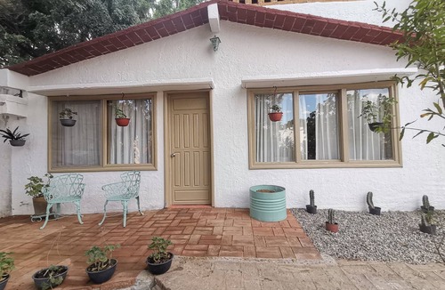 San Felipe House | Bungalow Trotamundos: Your pet-friendly retreat with garden and tranquility