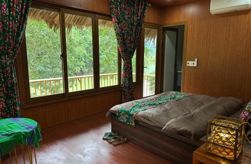 Vi Xuyen Bed & Breakfast | Cát Lý Camping