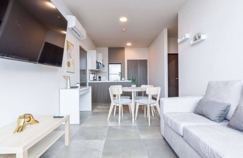 Monterrey Apartment | ¡Céntrico & De Lujo! Alberca, GYM, 6 personas