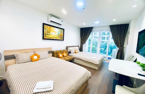 Tan Binh Apartment | Căn hộ tại Sky Center gần sân bay Tân Sơn Nhất