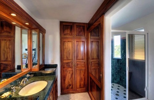 P Chahue Hotel | C. Punta Sta Cruz 2BR