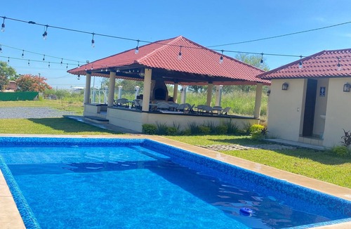 Montemorelos Cabin | Cabaña Alanis