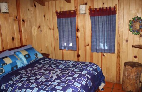 Valle de Bravo Hotel | Cabañas Alpinas López Fontes