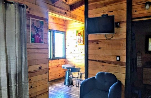 Bernal Hotel | CABAÑAS BIG MOUNTAIN