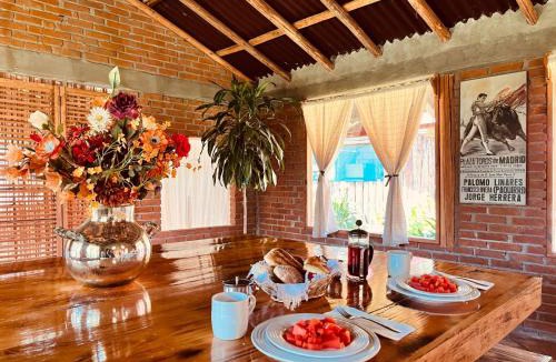 Valle de Bravo Ski Chalet | Cabañas Los Saucos