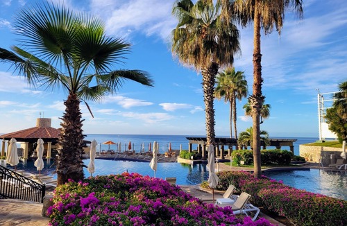 Paraiso Escondido Hotel | CABO 5-STAR RESORT OCEANVIEW-BEACHFRONT JR SUITE at Pueblo Bonito Sunset Beach