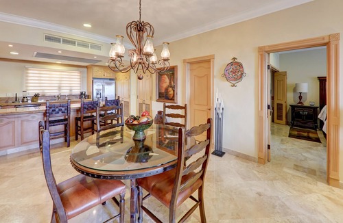 El Medano Ejidal Villa | Cabo Getaway: Luxury & Comfort, Steps to Beach - Villa La Estancia 3405