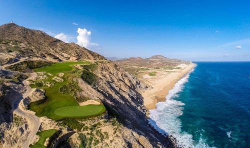 Los Cabos Apartment | Cabo Oceanfront Luxury Villa with Resort Amenities