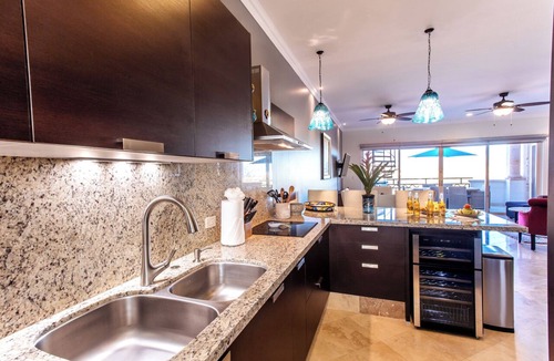 El Medano Ejidal Condo | CABO PENTHOUSE CONDO - Rooftop deck with Private Jacuzzi at Puerta Cabos Village