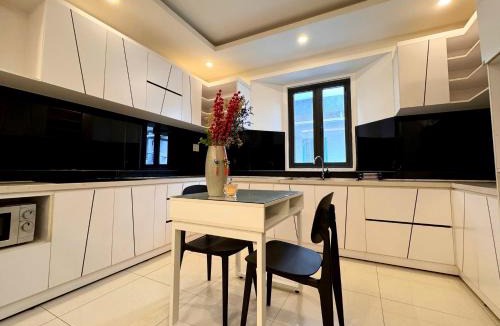 Phuong 8 Apartment | Calmero Appartment - Tan Dinh
