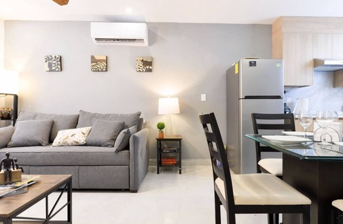 Monterrey House | Cama King, Cama Queen & Sofá Cama | 6 huéspedes