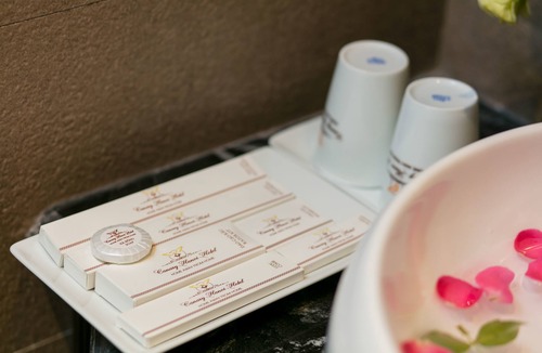 Hai Ba Trung Hotel | Canary Hanoi Hotel