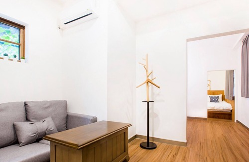 Fengshan District House | CandyFloss B&B - Kaohsiung