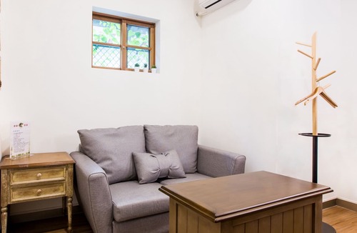 Fengshan District House | CandyFloss B&B - Kaohsiung