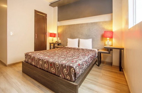 Americana Hotel | Capital O Hotel Del Parque Guadalajara
