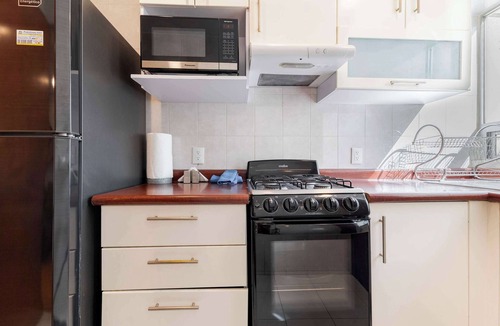 Anahuac Condo | Capitalia | Balcony Lounge for Work | Parking
