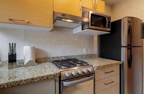 Anahuac Condo | Capitalia | Tranquil Pet Friendly Stay w/Gym