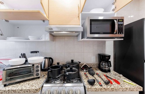 Anahuac Condo | Capitalia | Urban Nature Stay w/Balcony + Gym