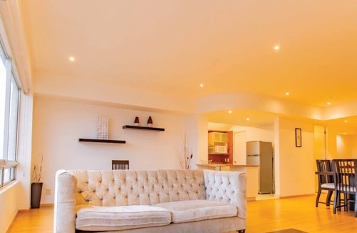 El Yaqui Apartment | Capitalia | with Private Parking & Full Amenities