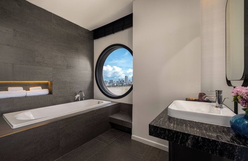 Son Tra Hotel | Caro Premium Danang Hotel