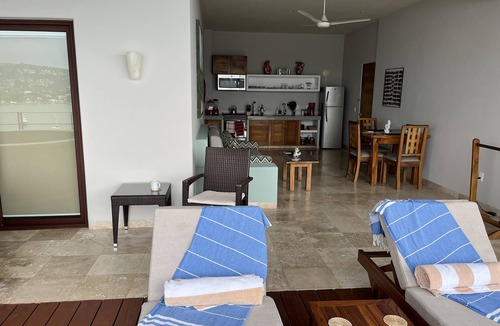 Zihuatanejo Condo | Casa 4 Panoramic Bay Views Private Plunge Pool Walk to Playa La Ropa