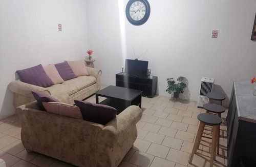 Ciudad Juarez House | Casa amplia y cómoda para 7 personas, cuna para bebé y cama para mascotas.