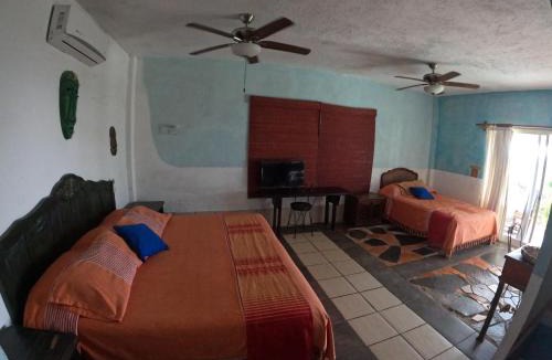 Colinas de Santiago Bed & Breakfast | Casa Artista