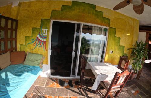 Colinas de Santiago Bed & Breakfast | Casa Artista