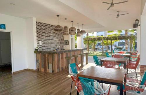 Cerritos House | Casa bahía bonita