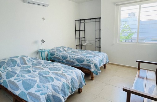 Merida House | Casa Begonias, Refréscate en la Alberca, Para 4- 6 Personas, Mérida Yucatán