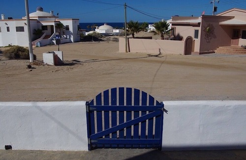 Centro House | Casa Bianchi Private Beach View Home Las Conchas