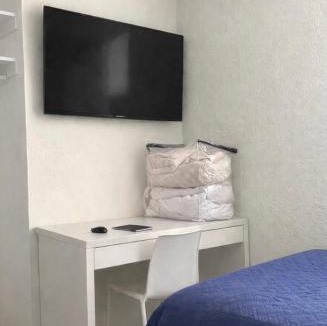 Leon House | Casa Brisa Blanca