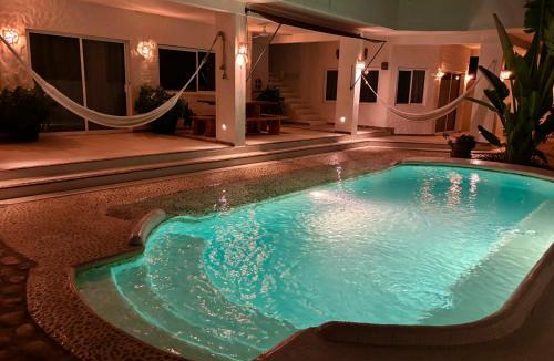 Brisas de Zicatela House | Casa Calilla, Un pequeño oasis en Punta Zicatela