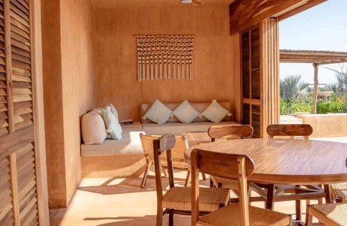 Santa Maria Tonameca House | Casa Caracol with oceanfront rooftop