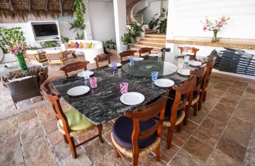 Las Brisas House | Casa Cielito Lindo, Large Private Villa with Pool & Bay View