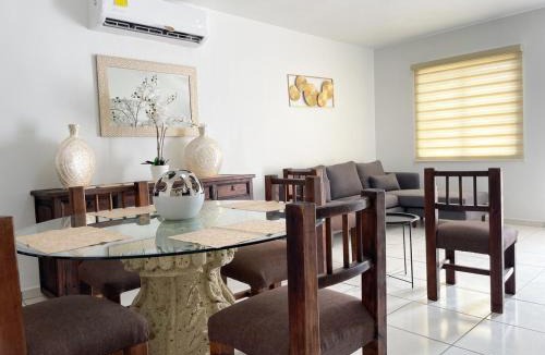 San Carlos House | Casa Coralina