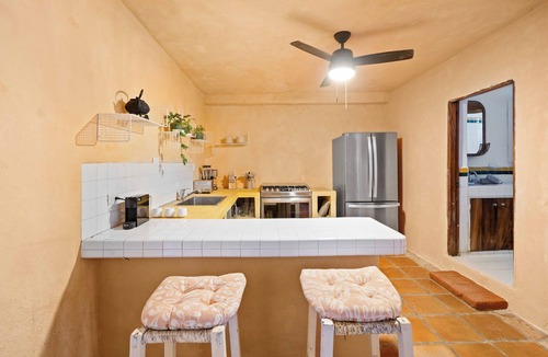 Proyecto escola House | Casa Curupo - 2 Bedroom Home with Private Garden in the Art District