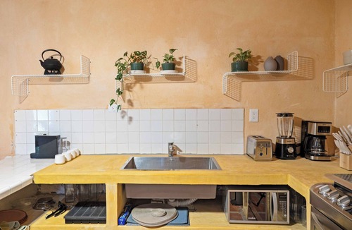 Proyecto escola House | Casa Curupo - 2 Bedroom Home with Private Garden in the Art District