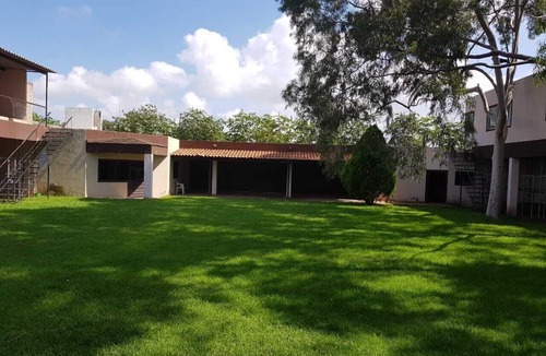 Tesistan House | Casa de Campo, Terraza para Todo Tipo d fiestas con amplias areas verdes