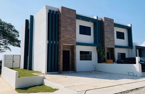 Colima House | Casa De La Paz