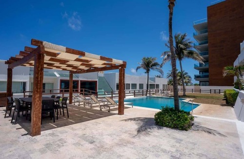 Punta Cancun House | Casa de Playa | 3BR | Beachfront Residence w/Pool
